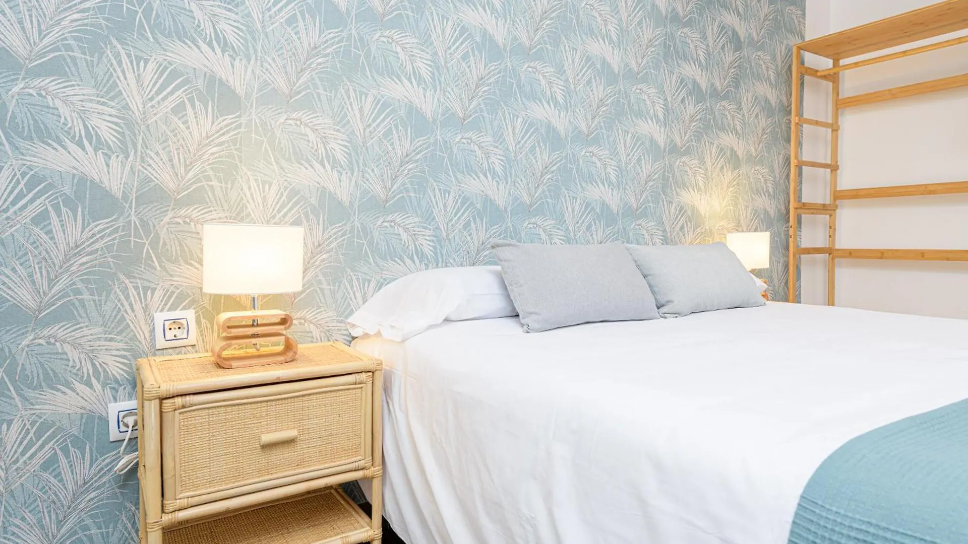 Daire City Center Penthouse & Parking Málaga