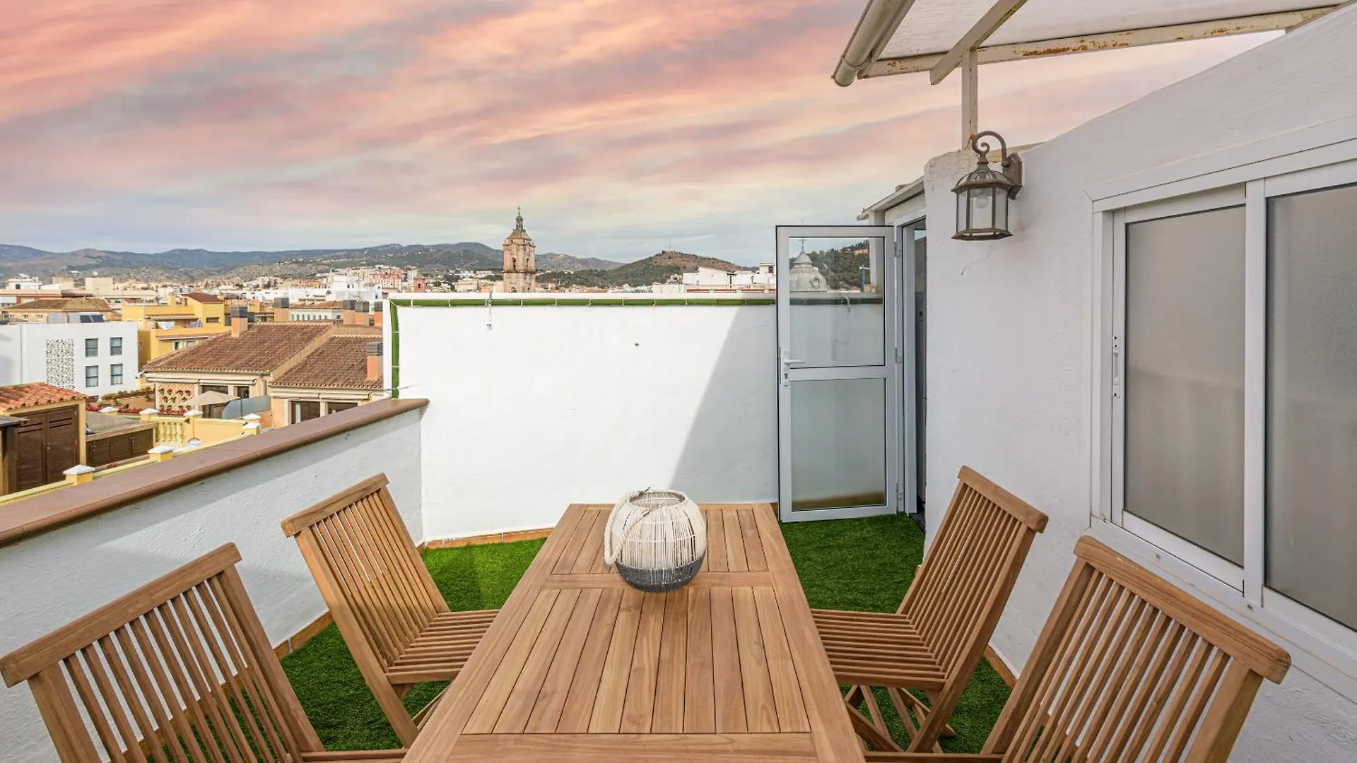 Daire City Center Penthouse & Parking Málaga
