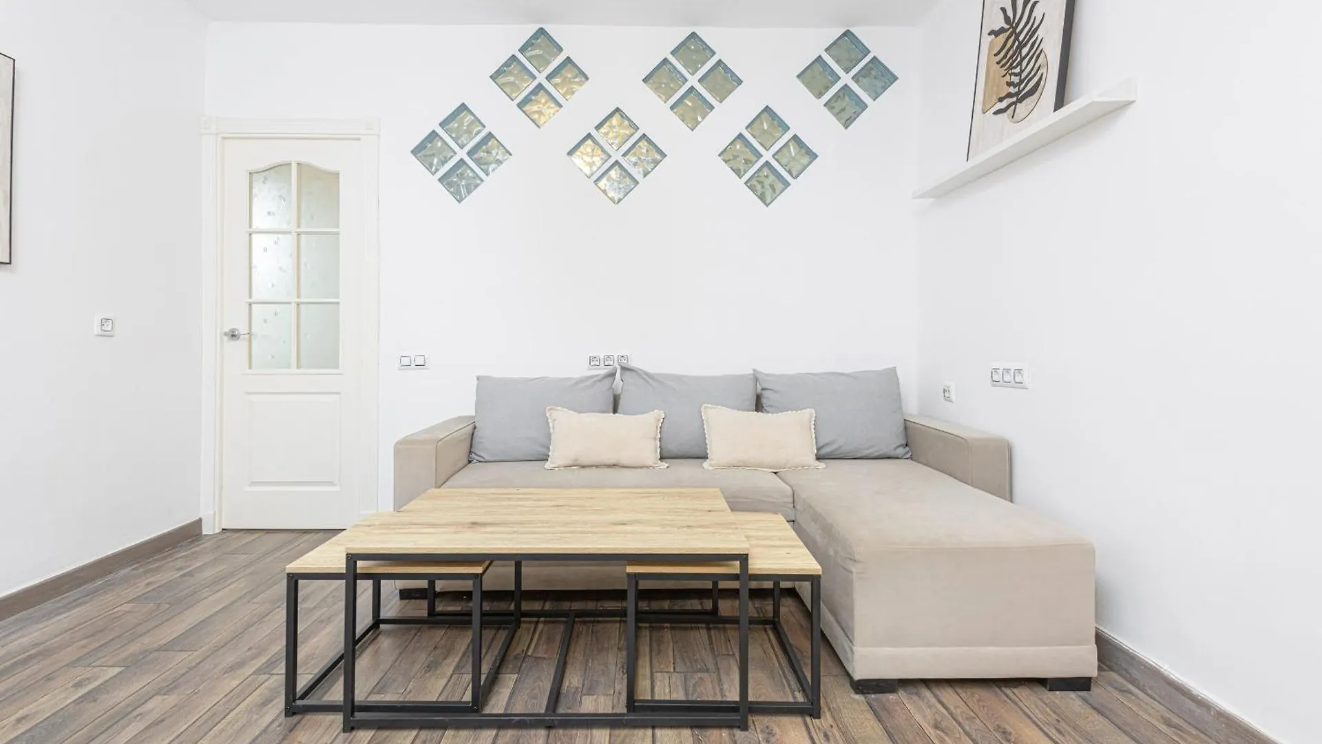 City Center Penthouse & Parking Málaga İspanya